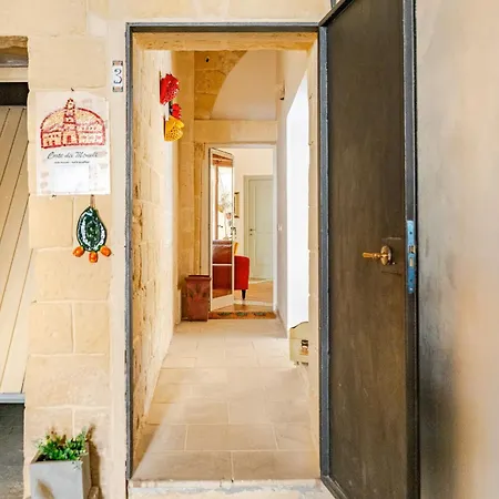 Bed and Breakfast Corte Dei Memoli Di Margiotta Giuseppina