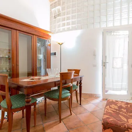 Corte Dei Memoli Di Margiotta Giuseppina 4* Λέτσε