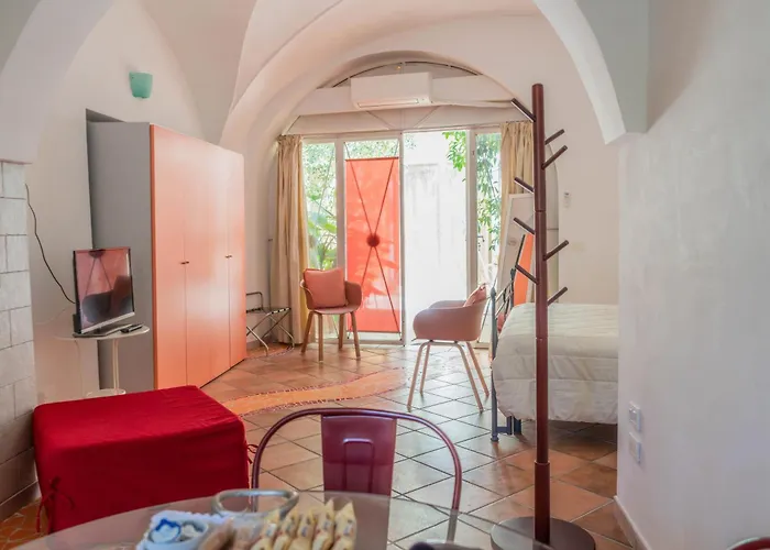 Corte Dei Memoli Di Margiotta Giuseppina Alojamento de Acomodação e Pequeno-almoço Lecce