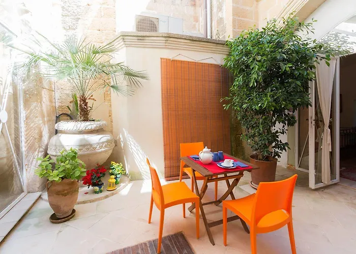 Corte Dei Memoli Di Margiotta Giuseppina فندق مبيت وإفطار ليتشي