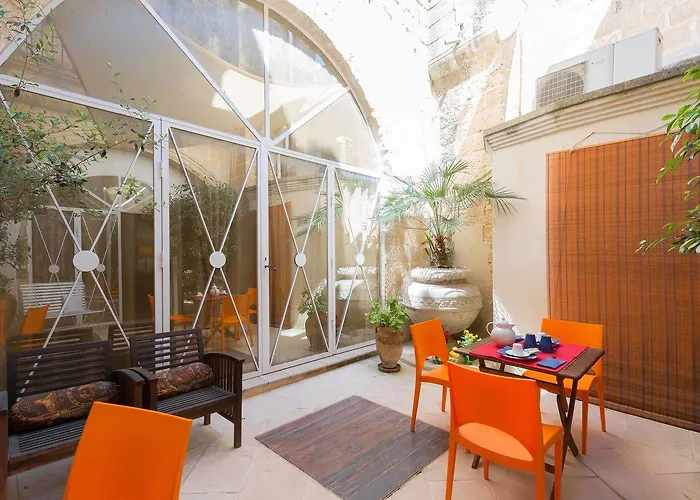 Corte Dei Memoli Di Margiotta Giuseppina 4* ليتشي