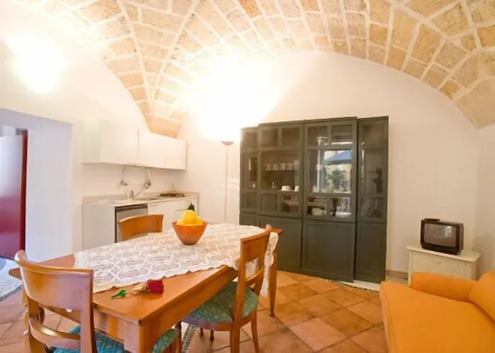 Corte Dei Memoli Di Margiotta Giuseppina Lecce