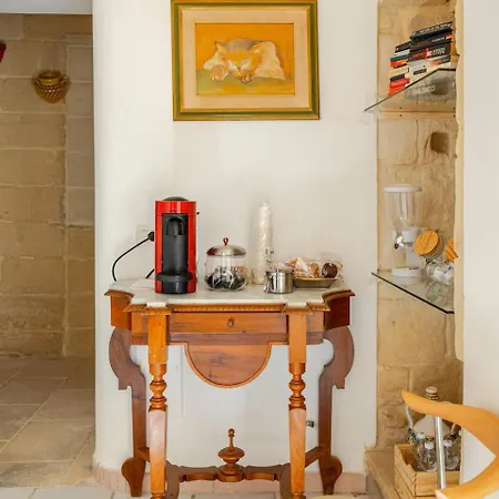 Corte Dei Memoli Di Margiotta Giuseppina Lecce