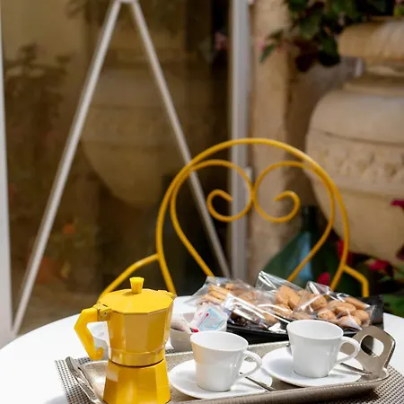 Corte Dei Memoli Di Margiotta Giuseppina Couette-café