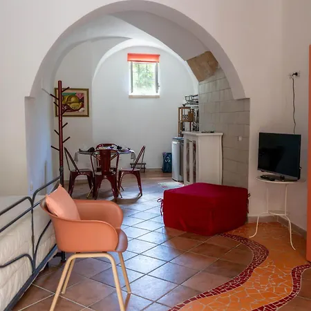 Couette-café Corte Dei Memoli Di Margiotta Giuseppina 4*