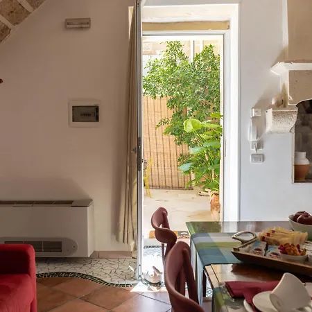 Corte Dei Memoli Di Margiotta Giuseppina 3* Lecce