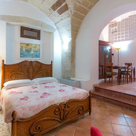 Corte Dei Memoli Di Margiotta Giuseppina 4* Lecce