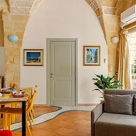 住宿加早餐酒店 Corte Dei Memoli Di Margiotta Giuseppina 4*