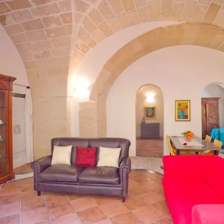 ベッド・アンド・ブレックファスト Corte Dei Memoli Di Margiotta Giuseppina