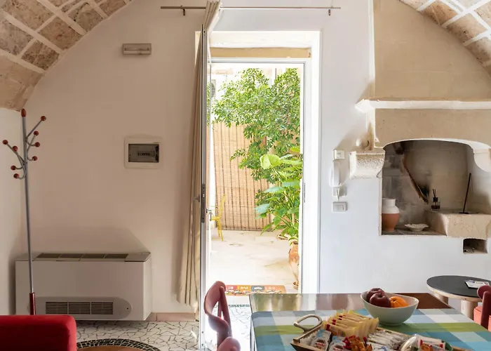 Bed and breakfast Corte Dei Memoli Di Margiotta Giuseppina 4*